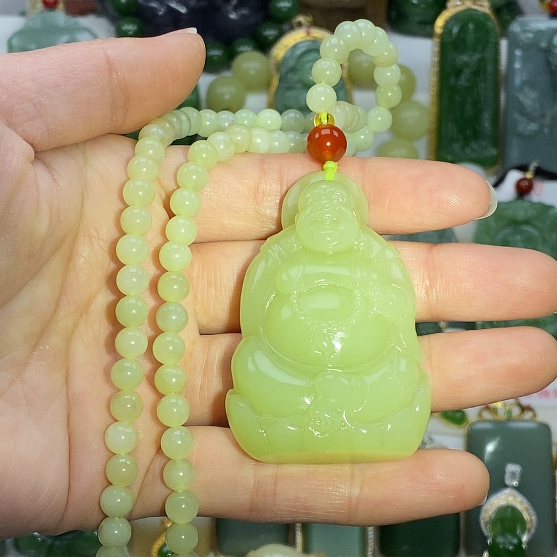 和田玉颈饰未镶嵌