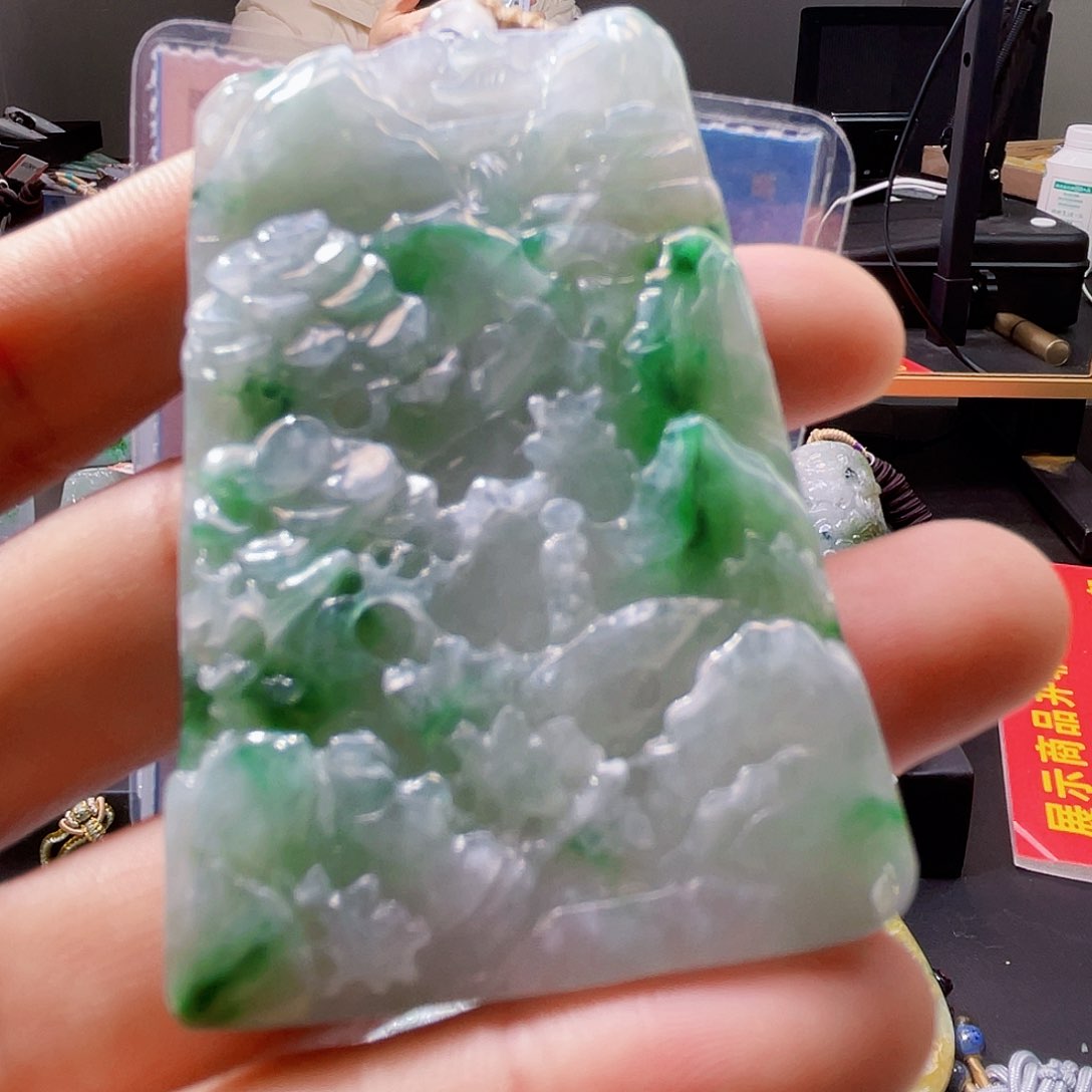 颈饰未镶嵌翡翠一