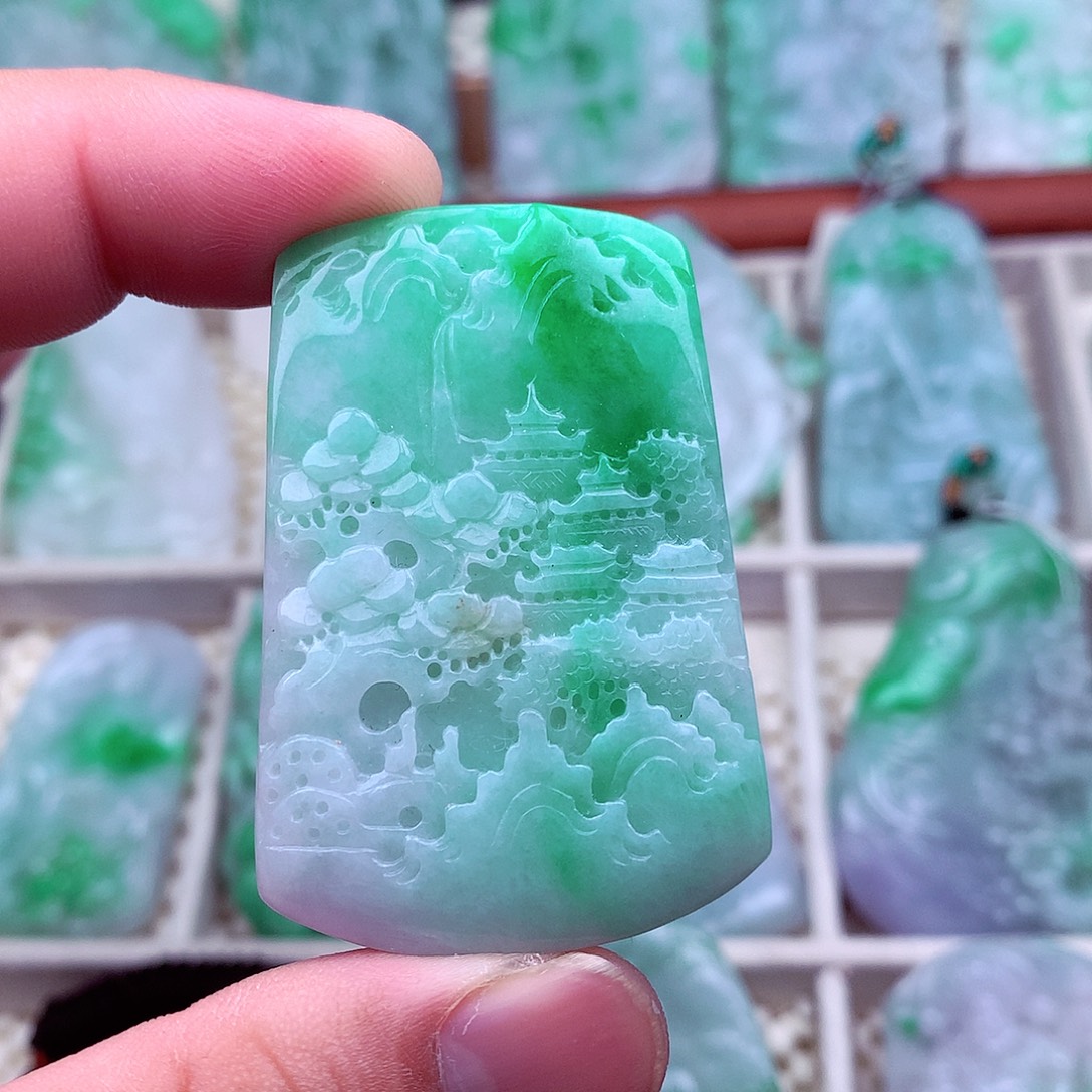 翡翠未镶嵌吊坠(不含链)