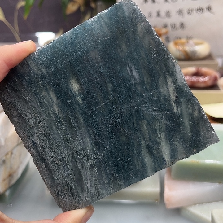 石英质玉（佘太翠）未镶嵌手镯