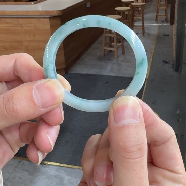 翡翠手镯未镶嵌纯天然缅甸翡翠A货买断