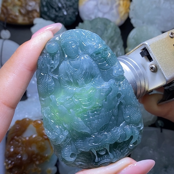 定制翡翠未镶嵌翡翠