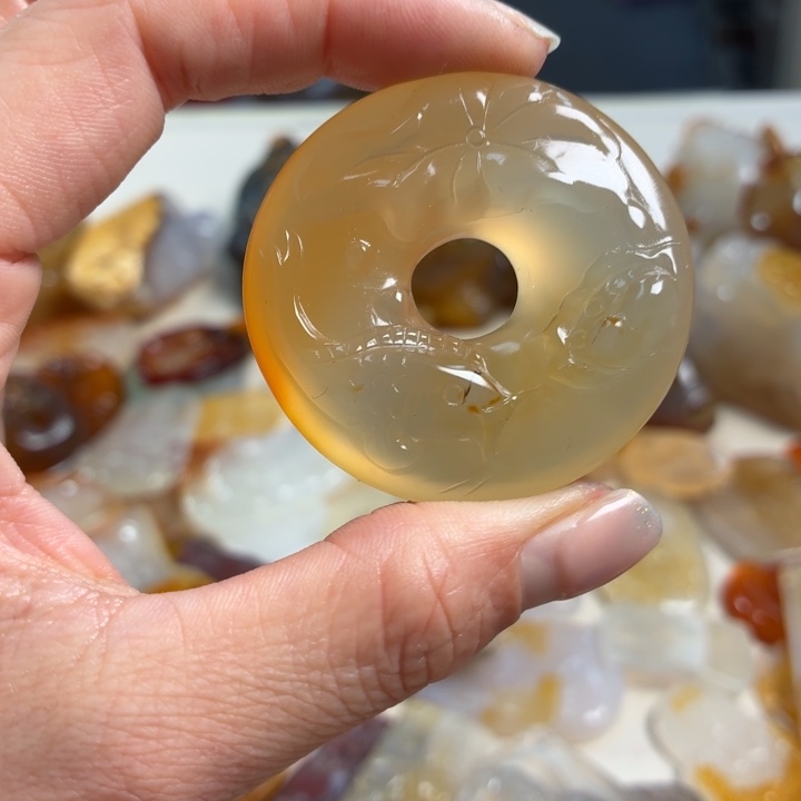 玛瑙/玉髓未镶嵌吊坠(不含链)