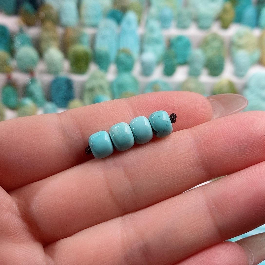 绿松石绿松石未镶嵌