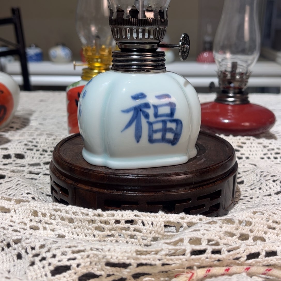 摆件景德镇陶瓷香薰灯