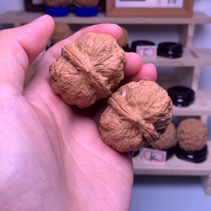 把件文玩核桃65大沽石40尺