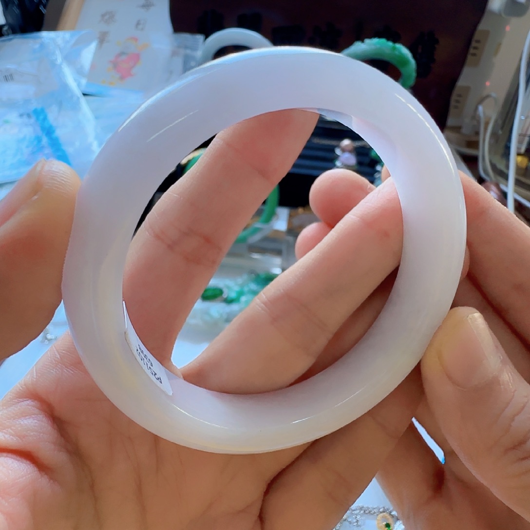 翡翠未镶嵌手镯翡翠660