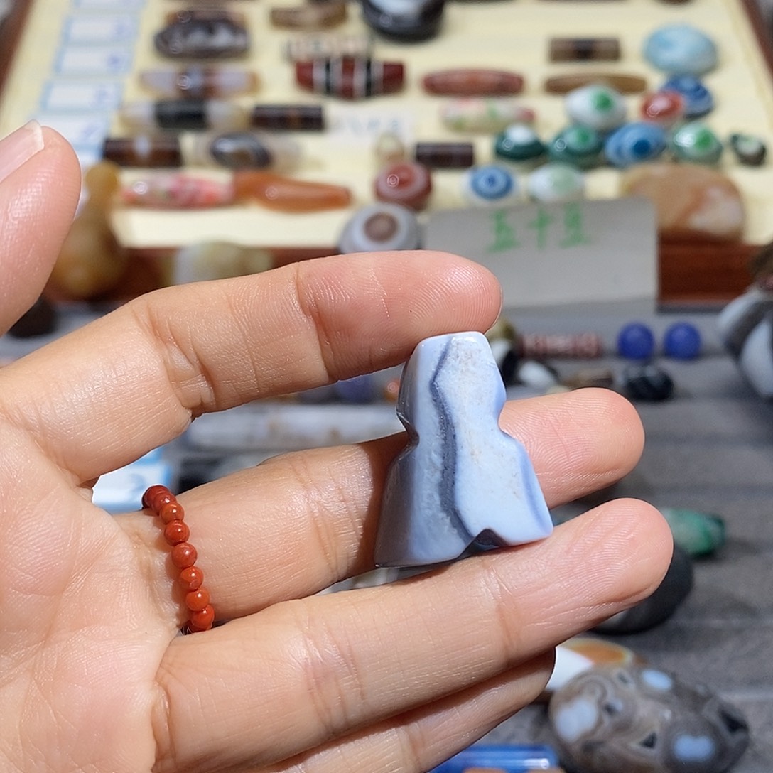 榻***子玛瑙/玉髓合金颈饰