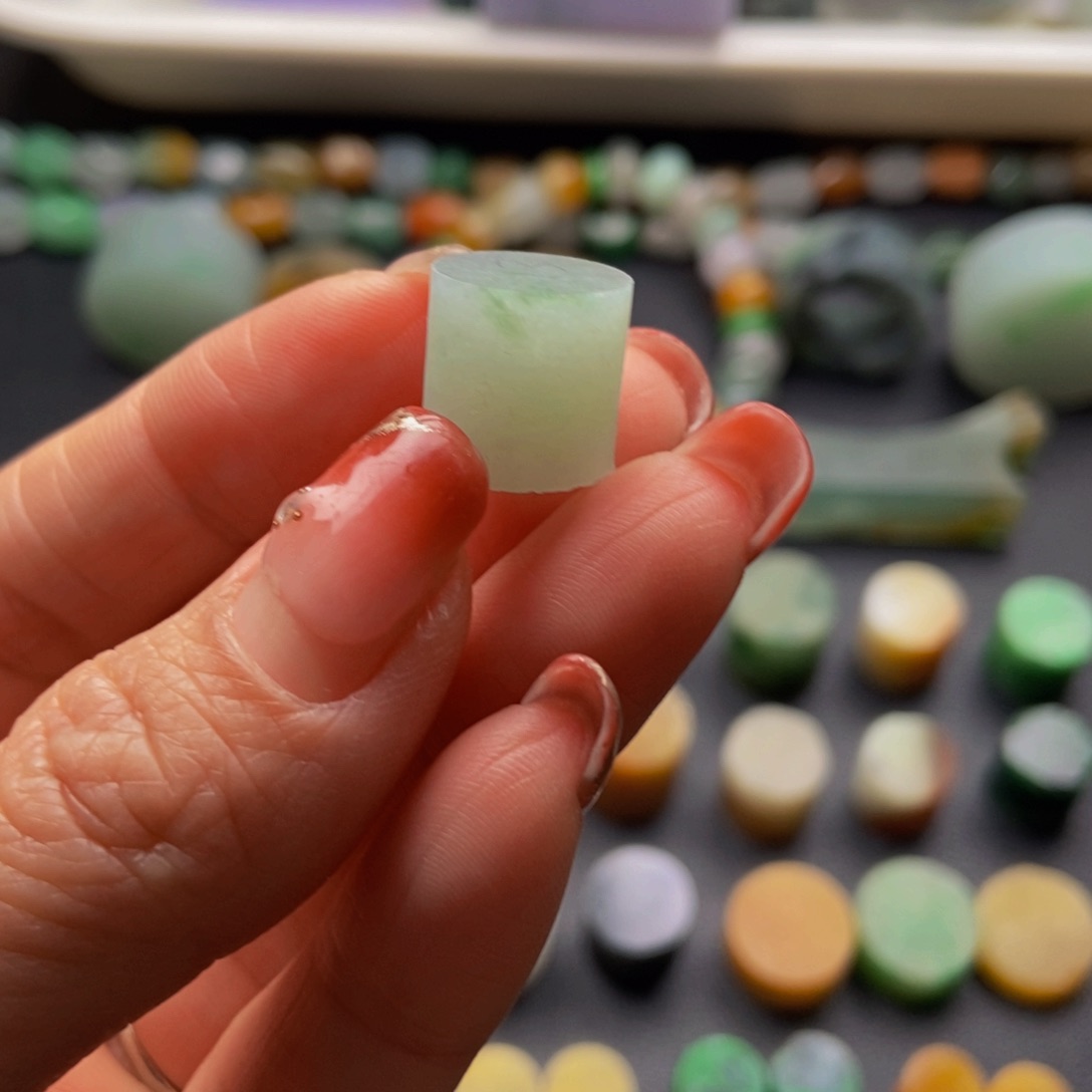 翡翠挂件未镶嵌定制