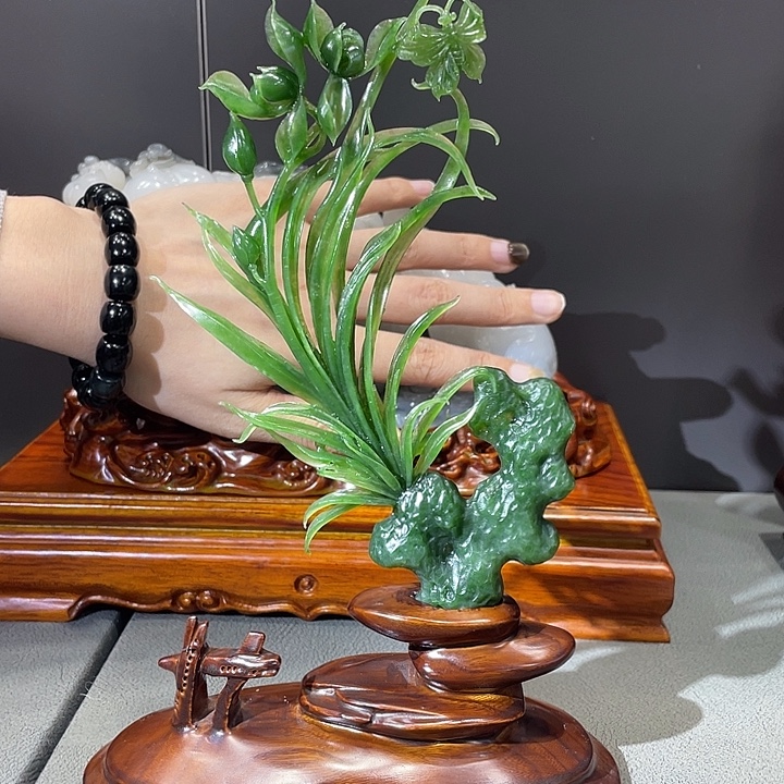 和田玉未镶嵌摆件