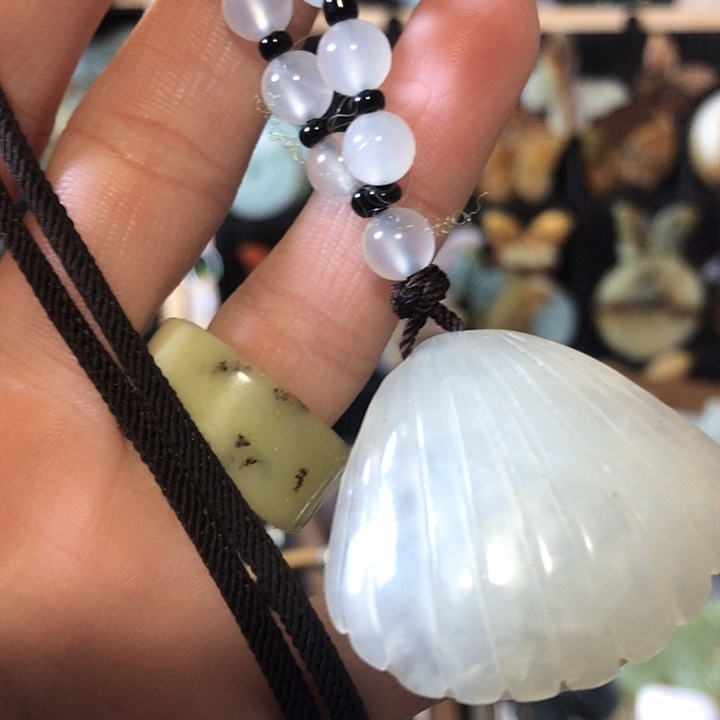 岫玉未镶嵌岫玉挂件