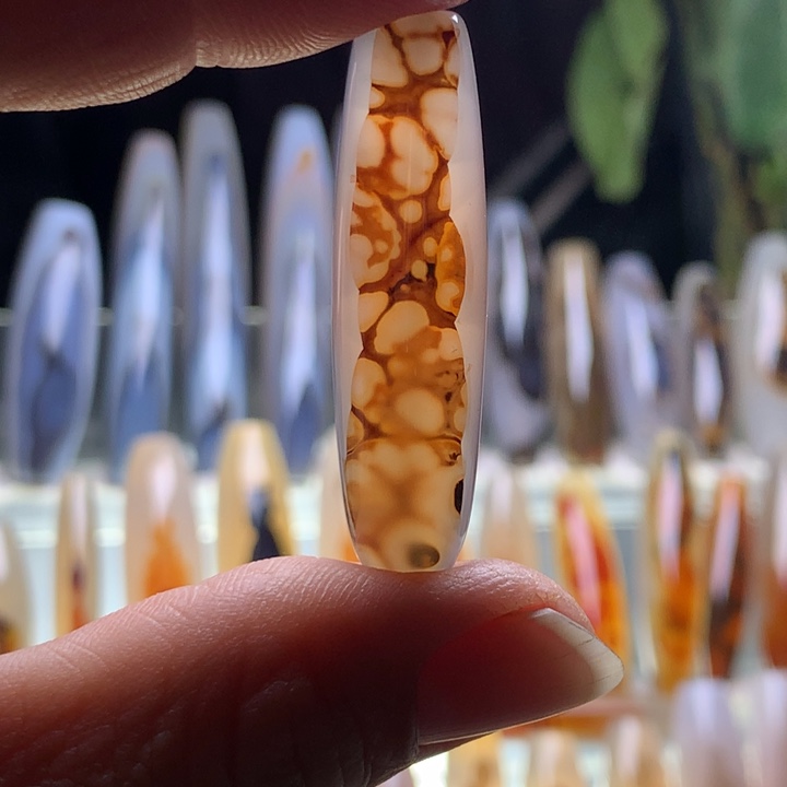 玛瑙/玉髓颈饰未镶嵌140