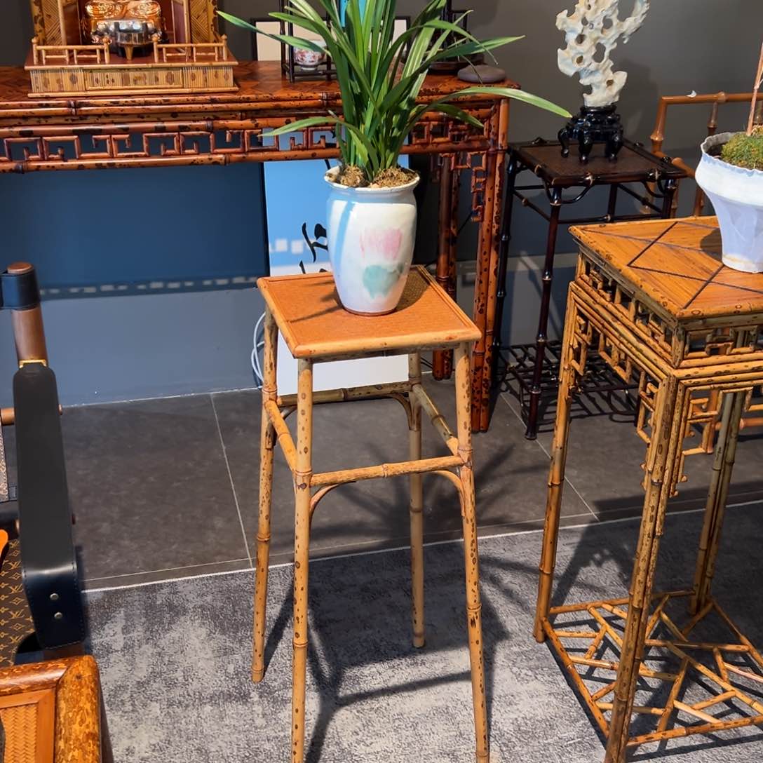 米****手工制作两个梅鹿花几