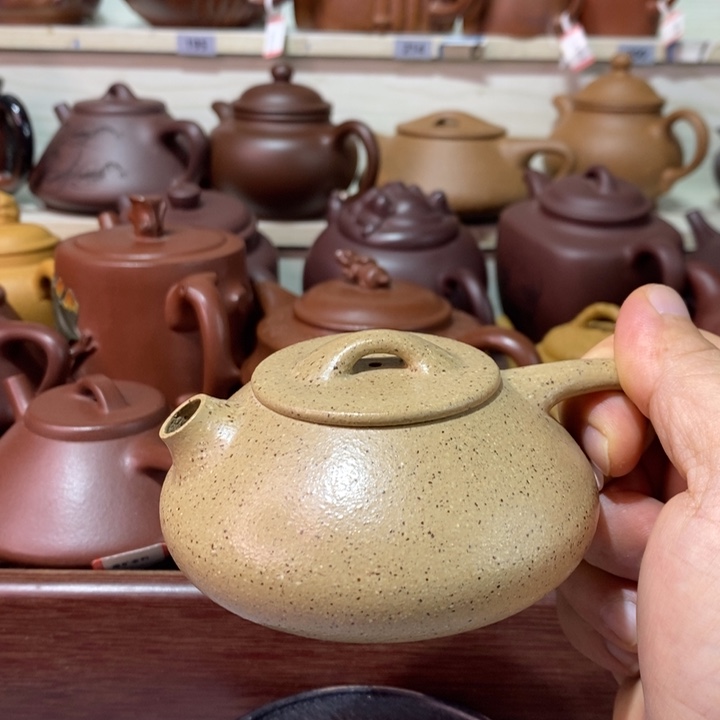 茶壶紫砂精工制作