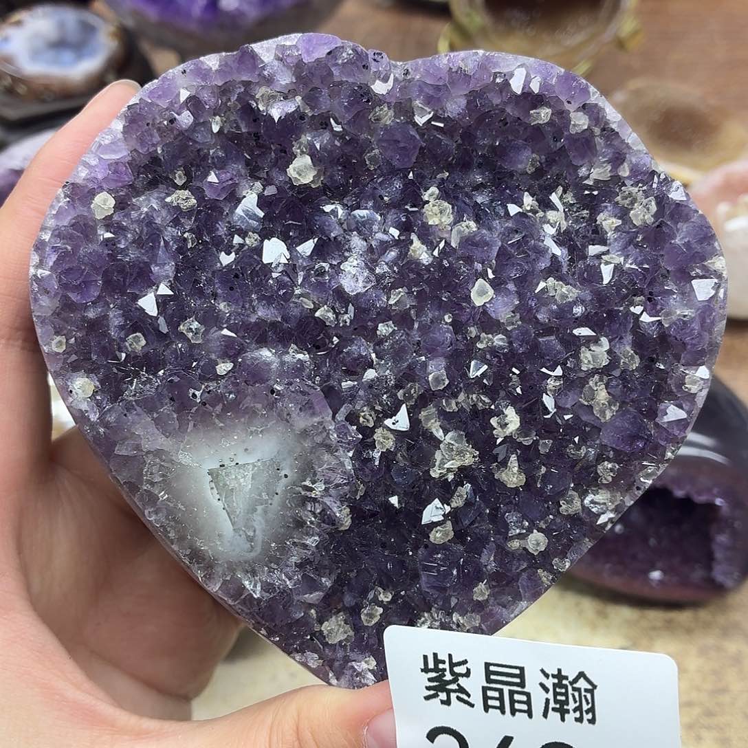 水晶大型摆件（非配饰）未镶嵌