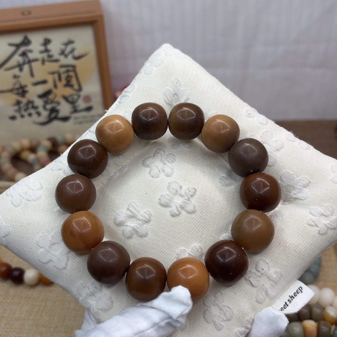 吊坠菩提根/象牙果20干磨微瑕落地果特价福利955
