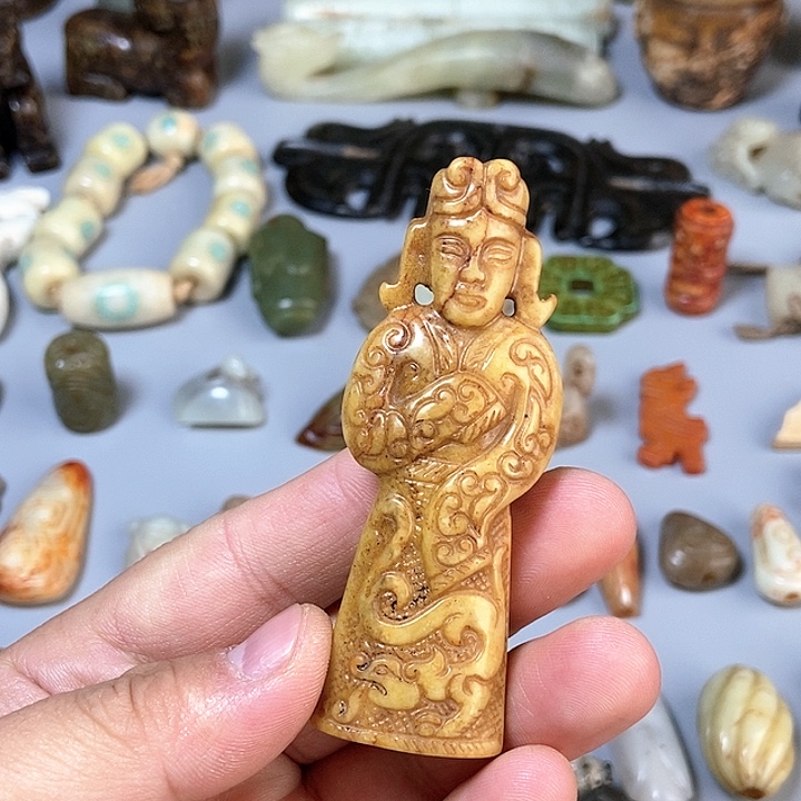 和田玉未镶嵌颈饰125