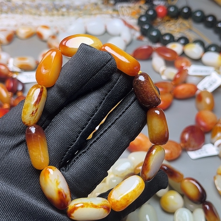 和田玉未镶嵌手链