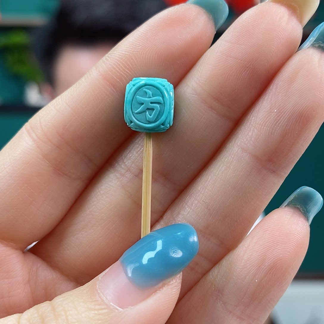 绿松石珠宝奇石未镶嵌