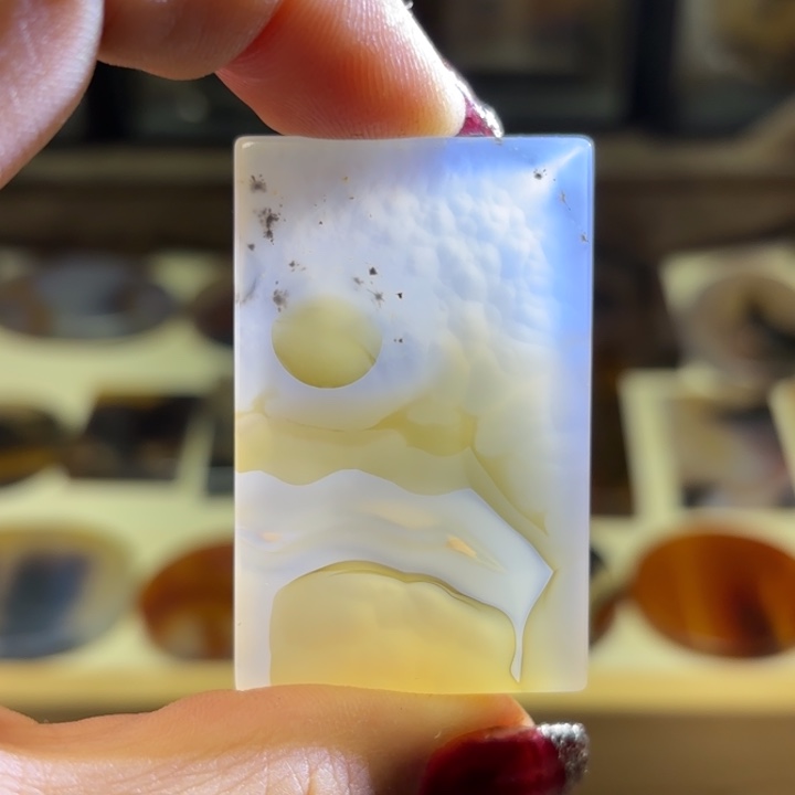 玛瑙/玉髓颈饰合金