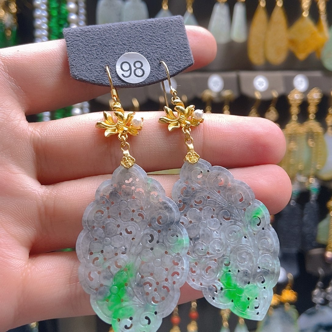 翡翠未镶嵌耳饰翡翠