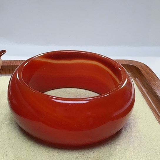 玛瑙/玉髓手镯未镶嵌小****r