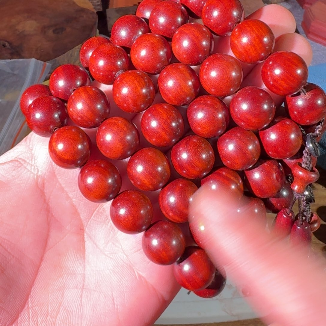 染料紫檀（血檀）1.5帝王泥奶香