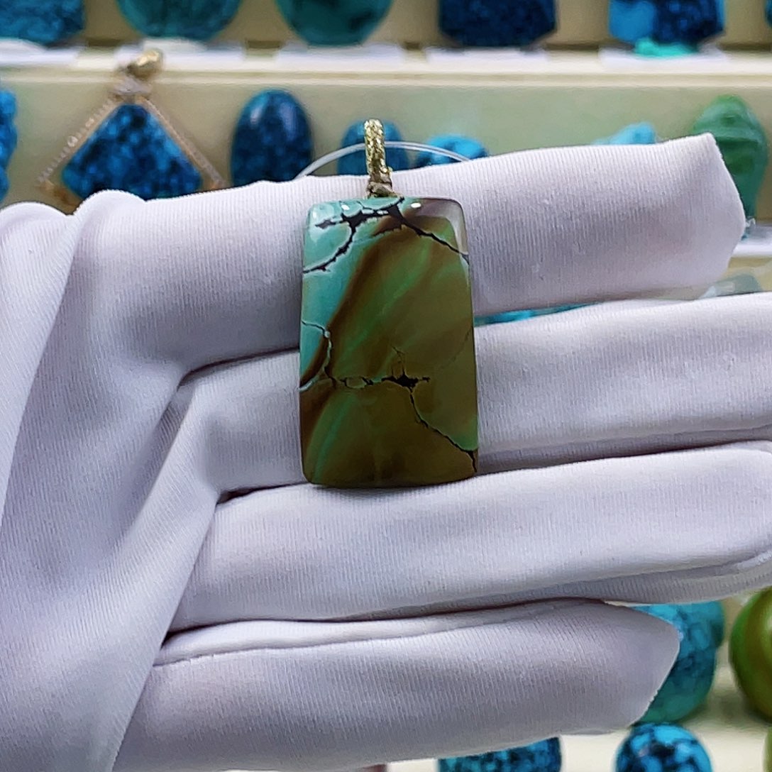 未镶嵌绿松石绿松石未镶嵌挂件