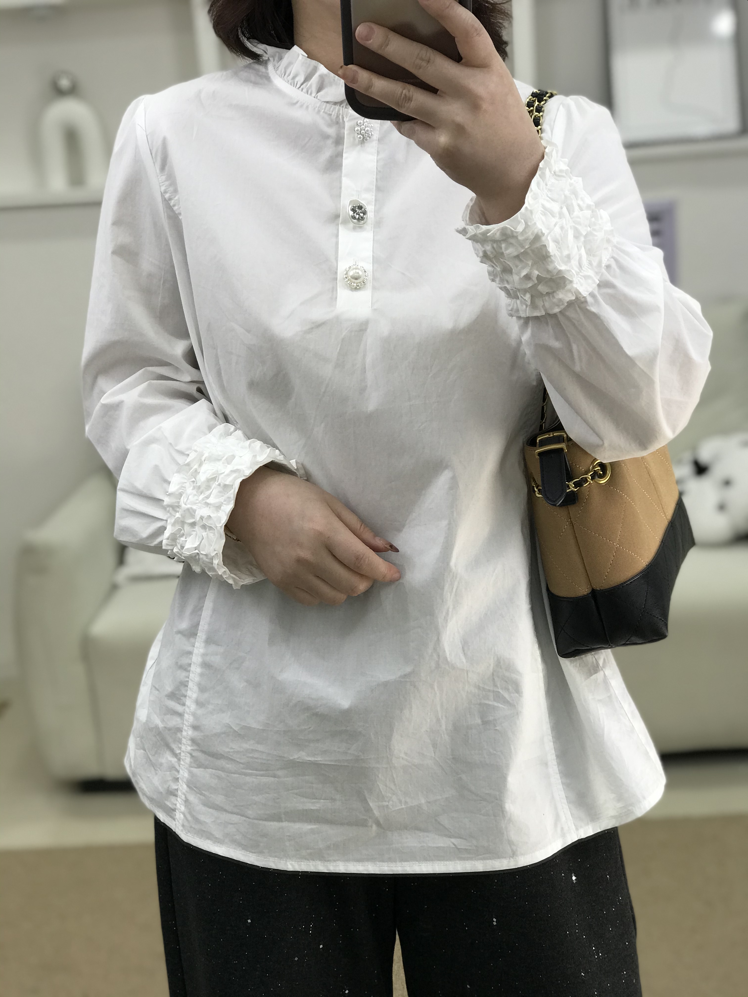 {莹莹推荐}66003冬季大码女装法式花边领衬衣打底内搭上衣