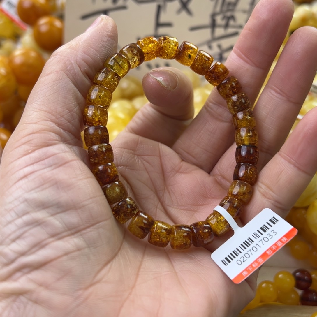 琥珀珠宝奇石未镶嵌