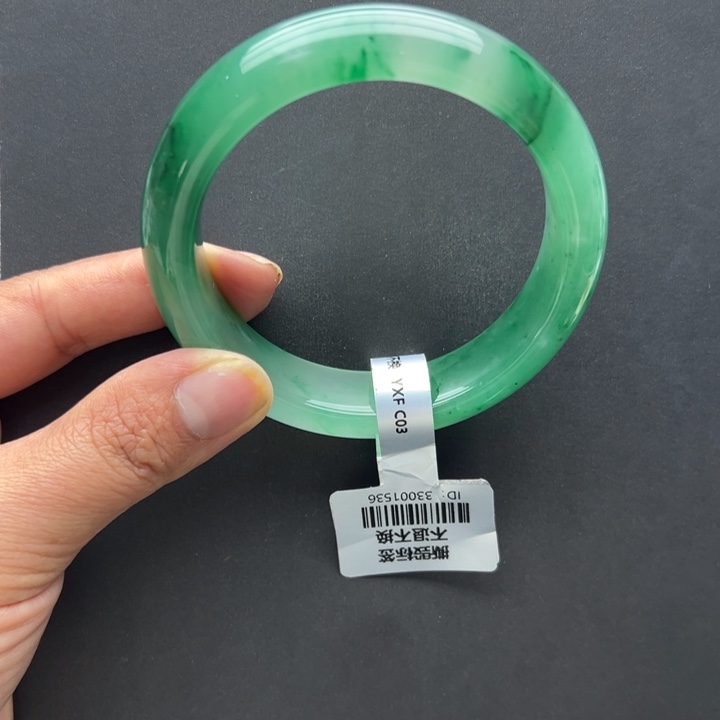 石英质玉未镶嵌手镯+玲玲59