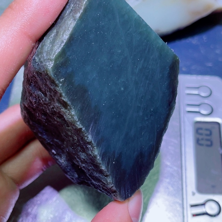 和田玉（糖玉）未镶嵌珠宝半成品