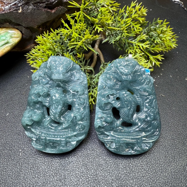 天然A货翡翠吊坠（多样性发其一）