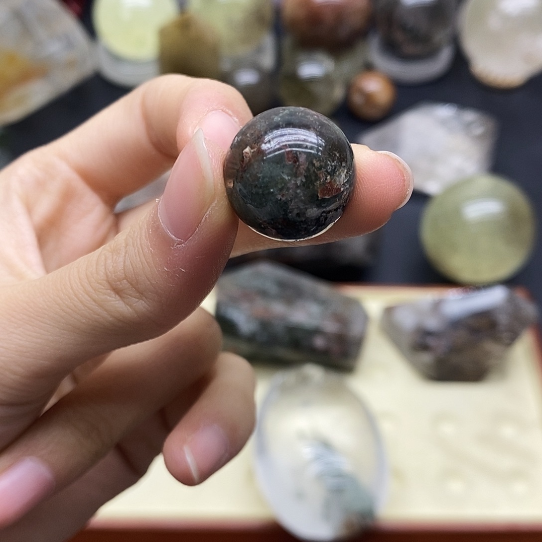 水晶未镶嵌珠宝半成品258水晶石