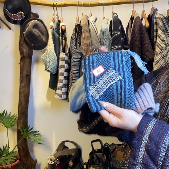 织绣手工制作包包