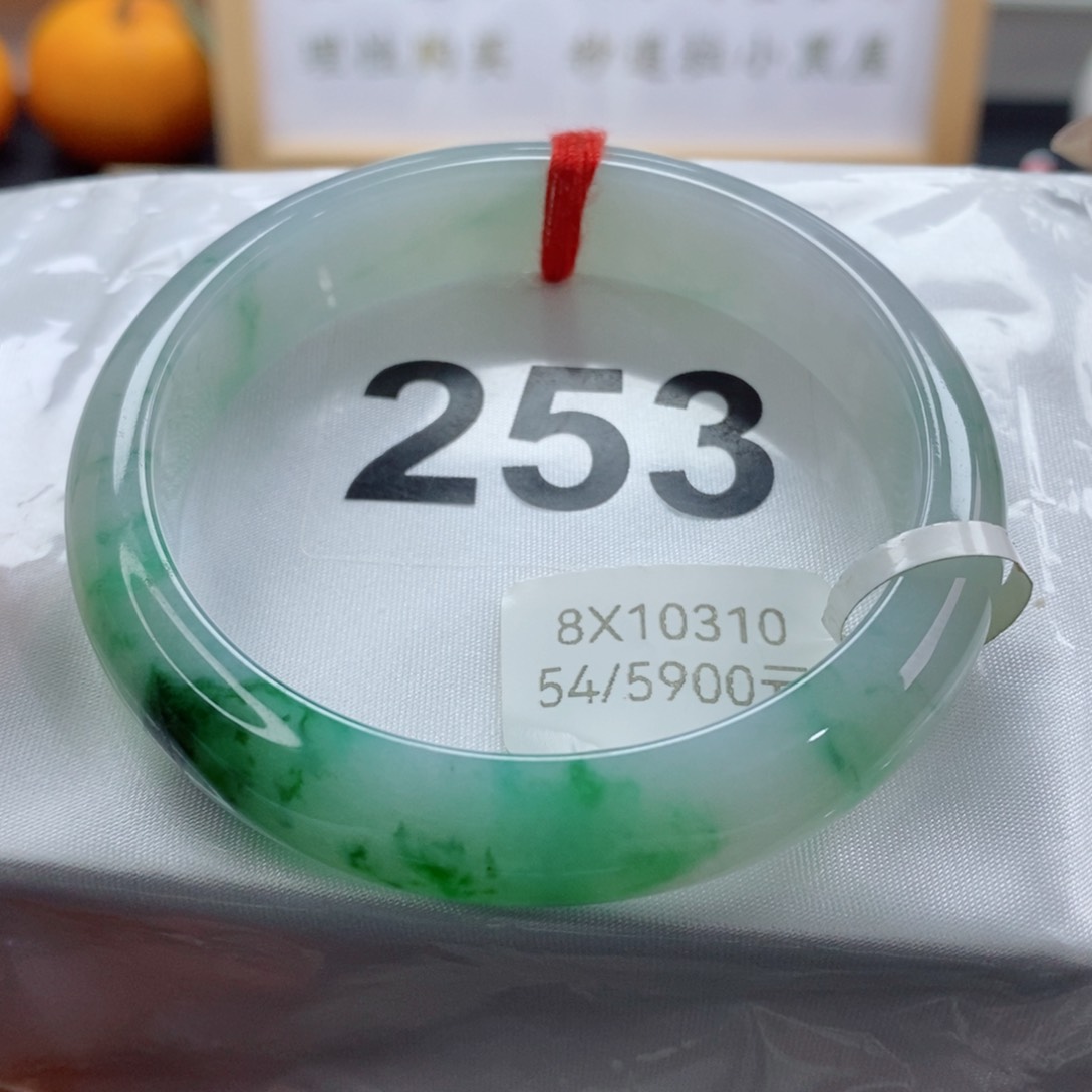 翡翠手镯未镶嵌天然A货翡翠手镯