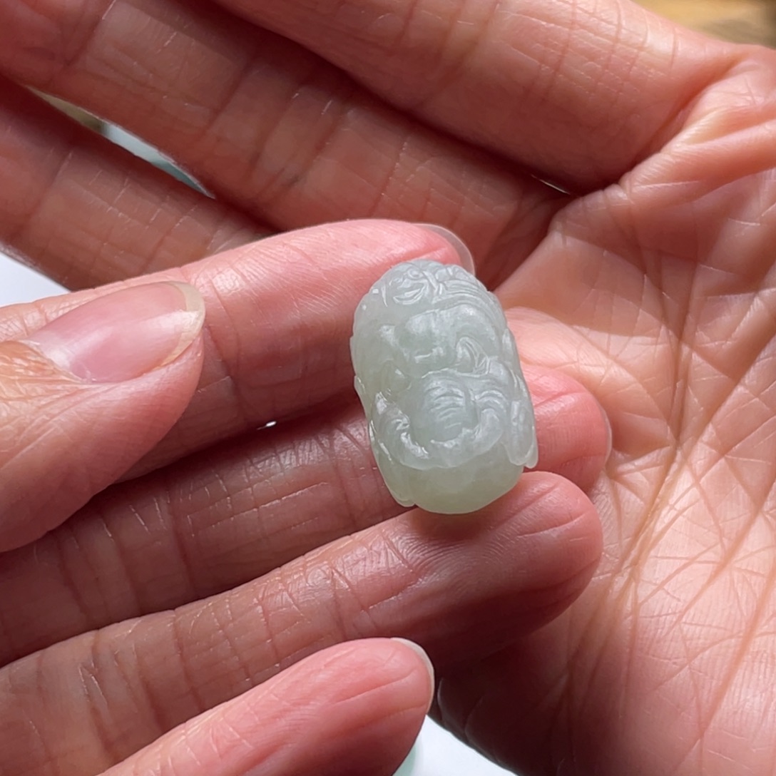 得****定制翡翠未镶嵌象神