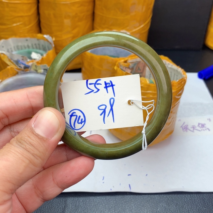 未镶嵌手镯翡翠74