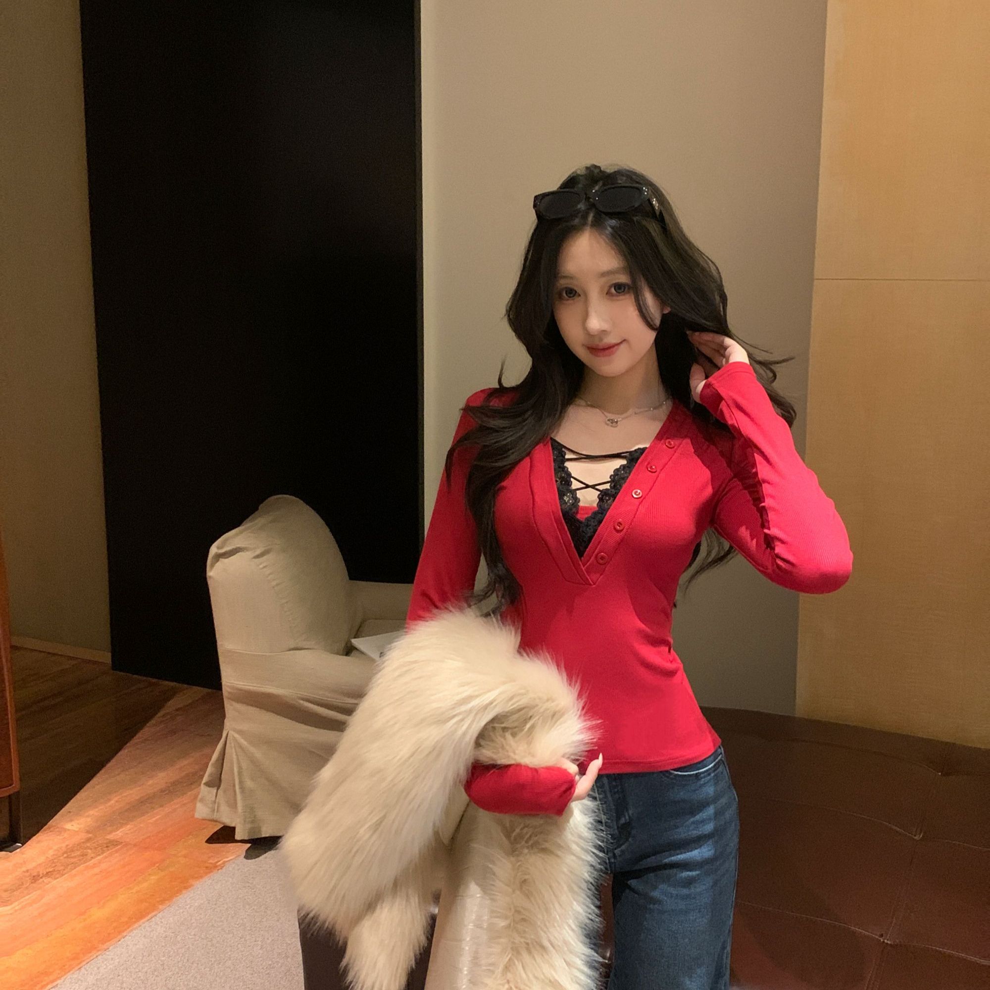 【青仓】圣诞跨年~辣妹V领女秋冬内搭假两件t恤修身显瘦长袖上衣