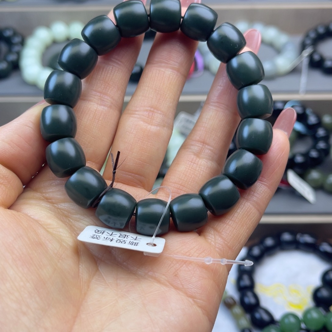 和田玉手链未镶嵌