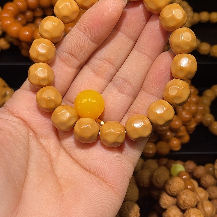 @****猴头核桃手串猴头