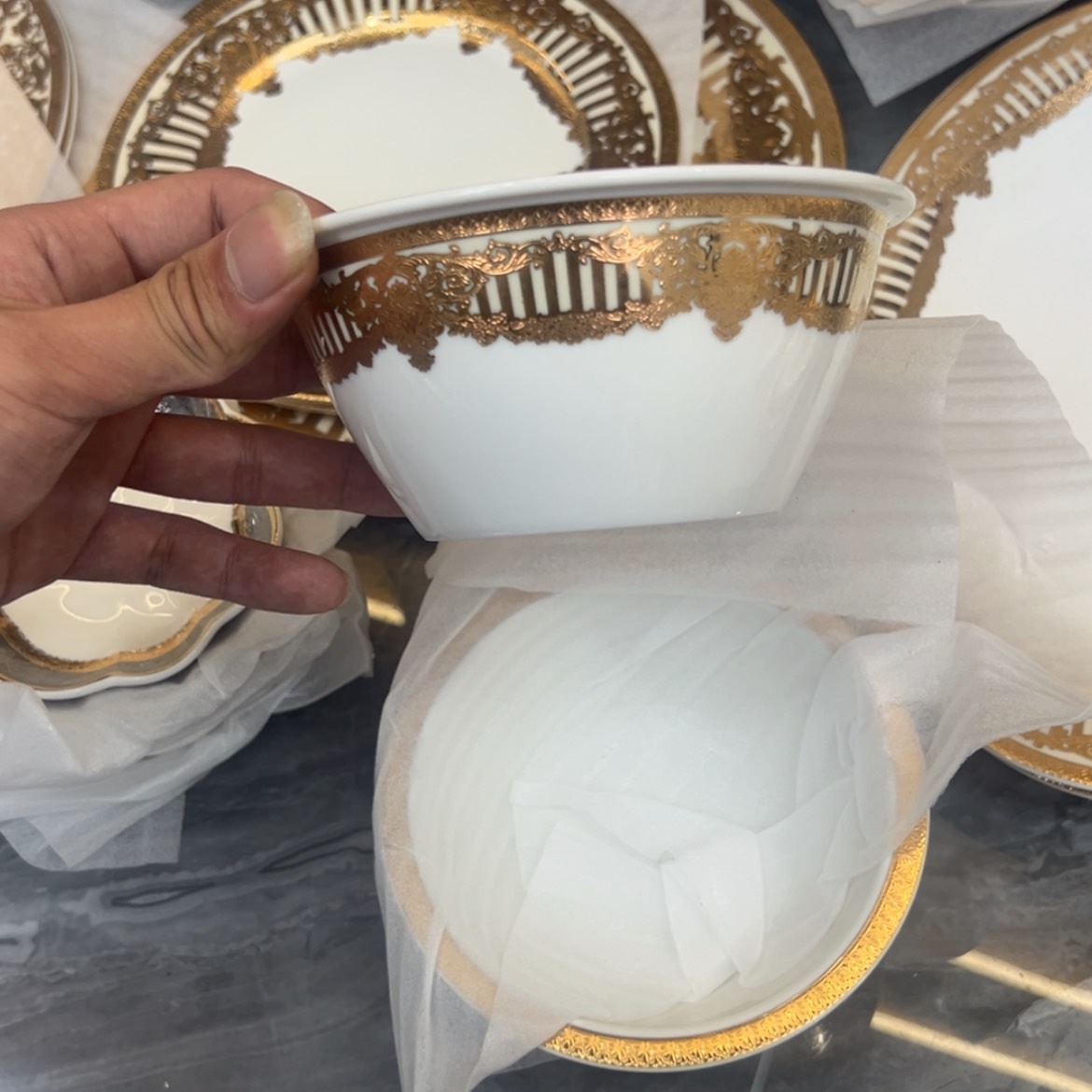 【闪购商品】瓷片5.5寸折边碗两个一单福利价