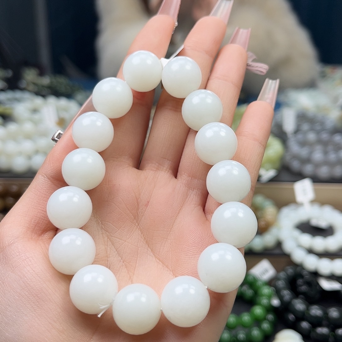 和田玉手链未镶嵌