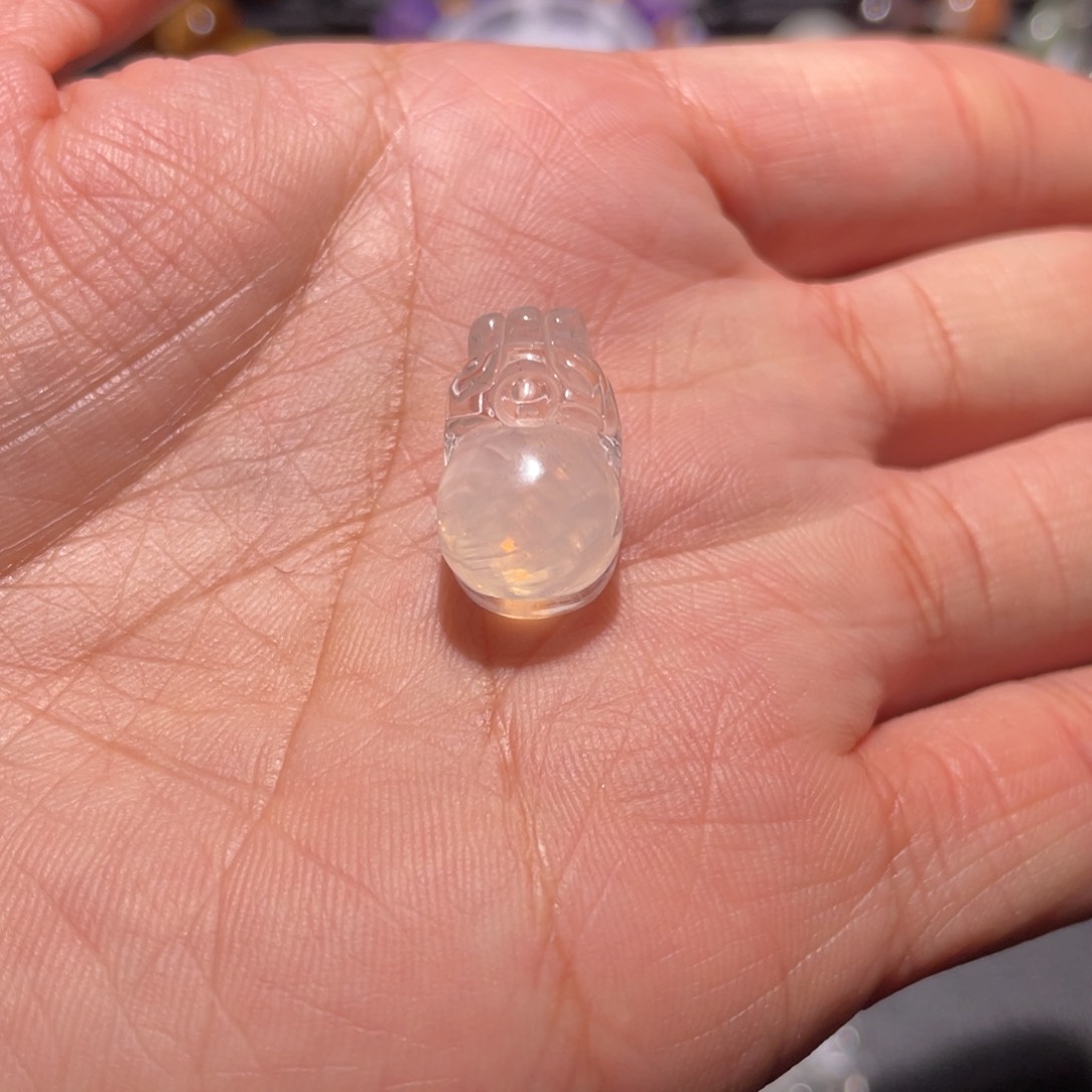 水晶吊坠未镶嵌蓝针貔貅