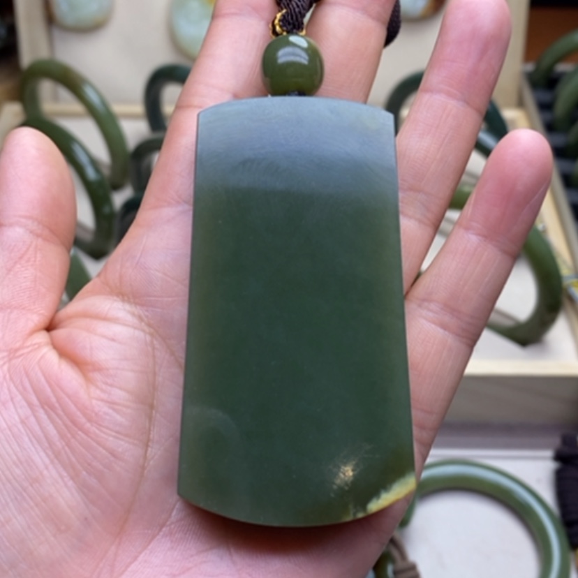 【闪购商品】和田玉挂件未镶嵌?**?