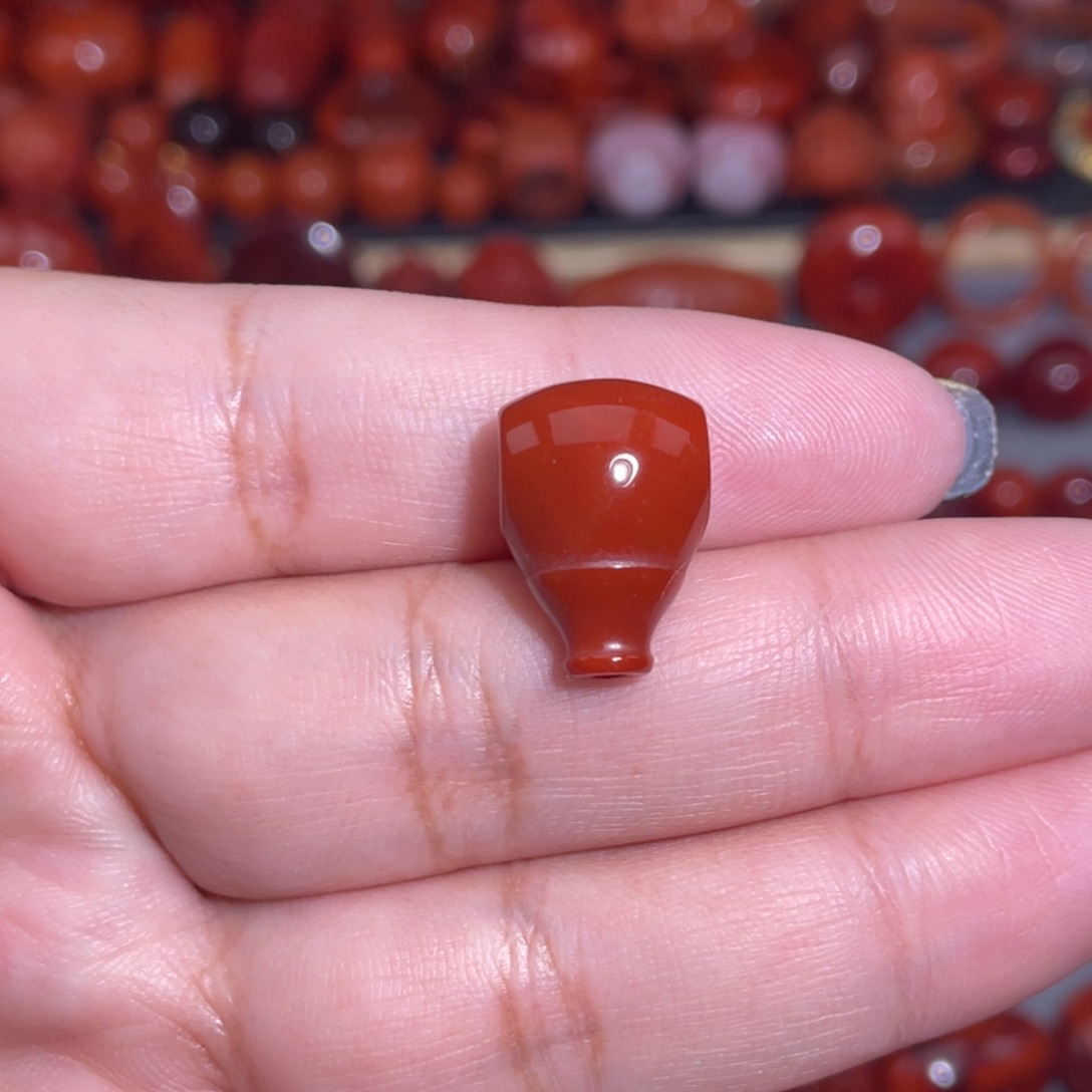 徐***徐南红玛瑙未镶嵌三通