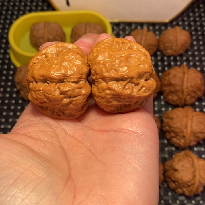 文玩核桃把件四开大腿肌肉蛙