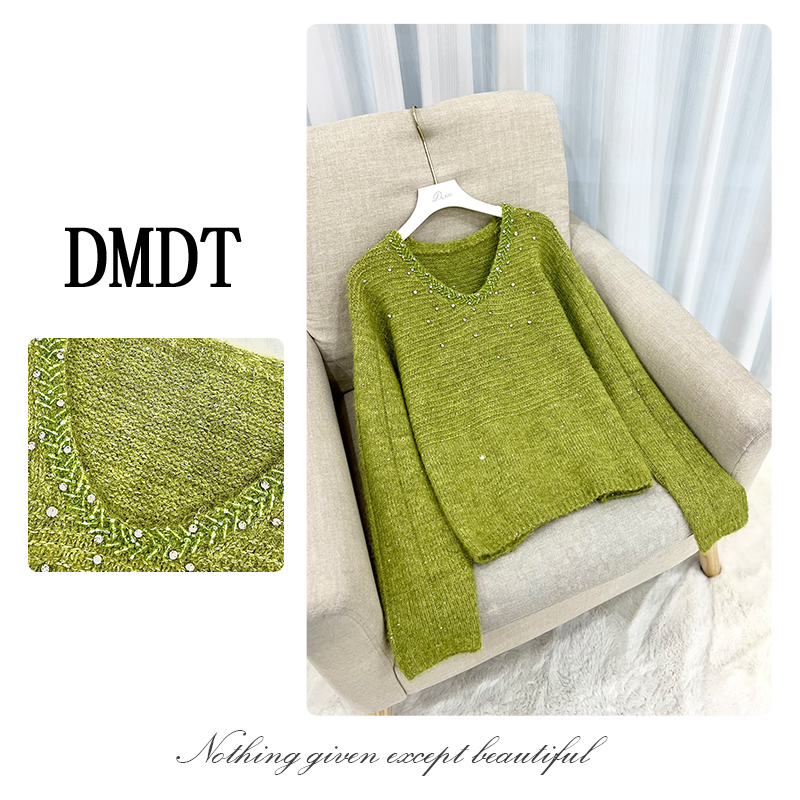 【DMDT服饰】2025冬季新品 “星河织梦”钉珠钉钻V领显瘦休闲毛衣6291