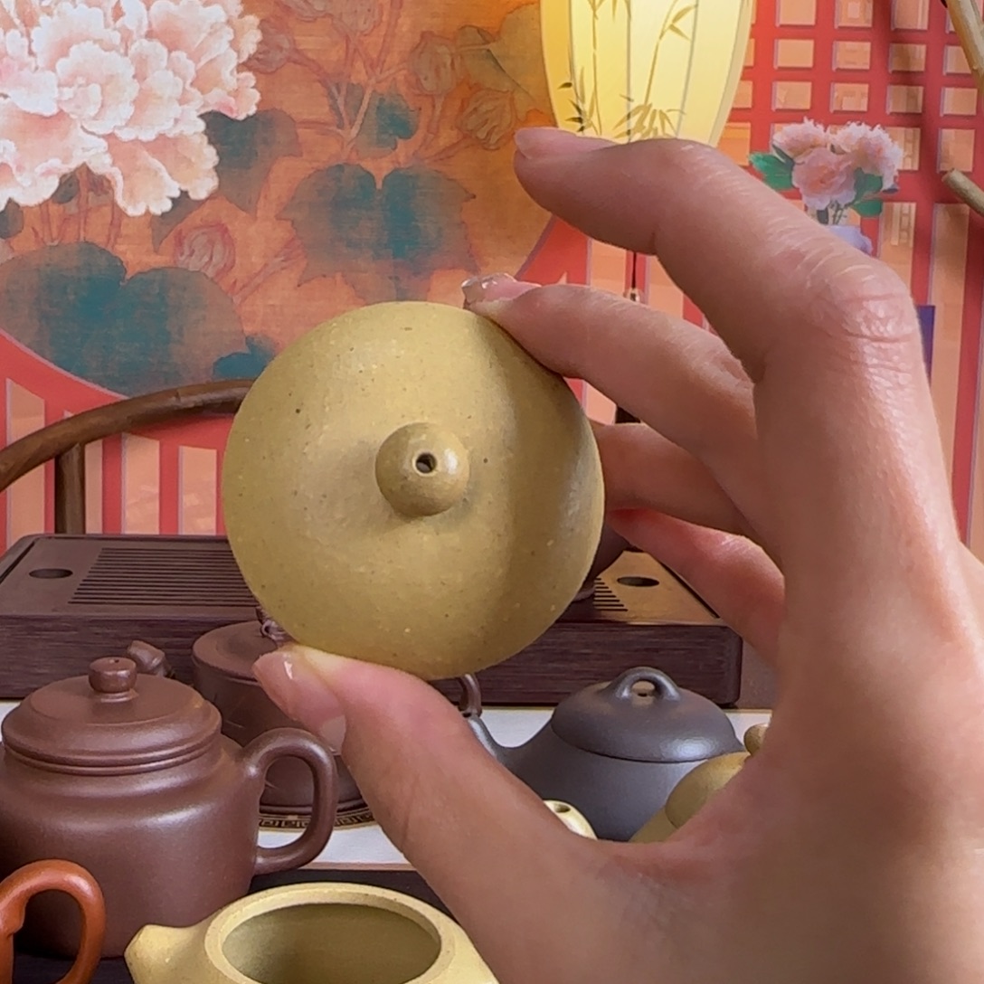 龙***草紫砂茶壶微瑕宜兴紫砂