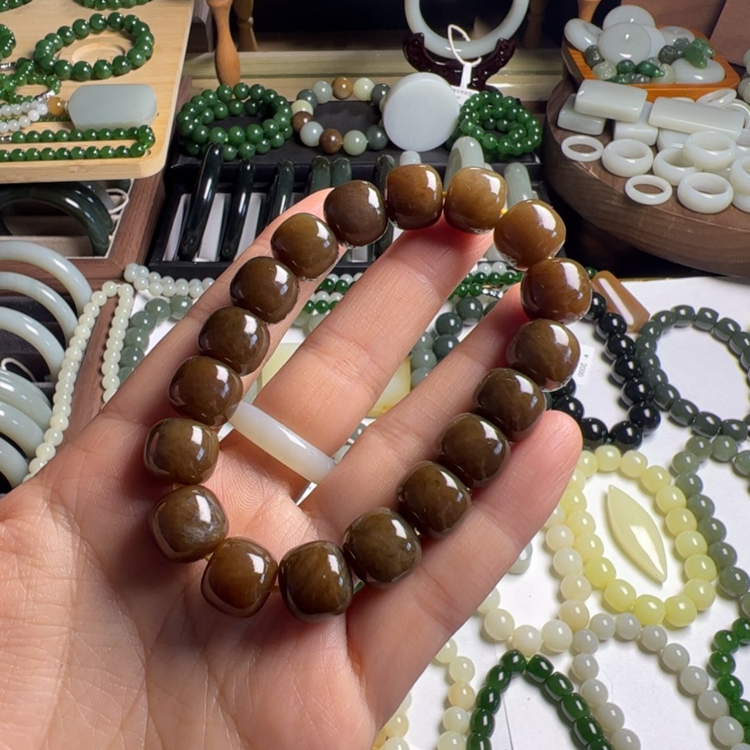 和田玉未镶嵌手链